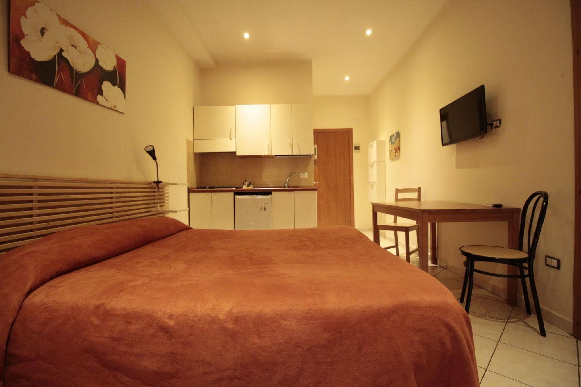 Vesta-Apartments カターニア エクステリア 写真